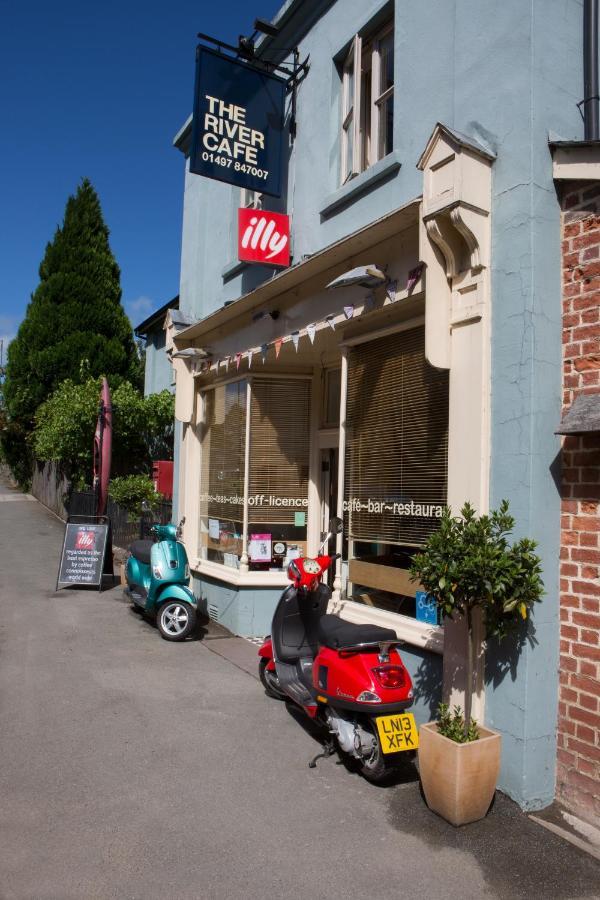 Bed and Breakfast The River Cafe à Glasbury Extérieur photo